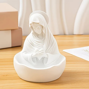 Figurine - Mary